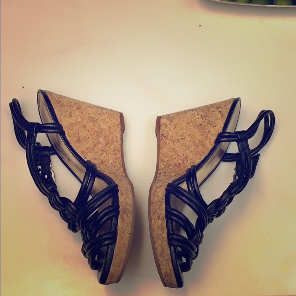 Antonio Melani wedges